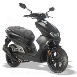 SCOOTER STREETMAX 4T NOIR MAT