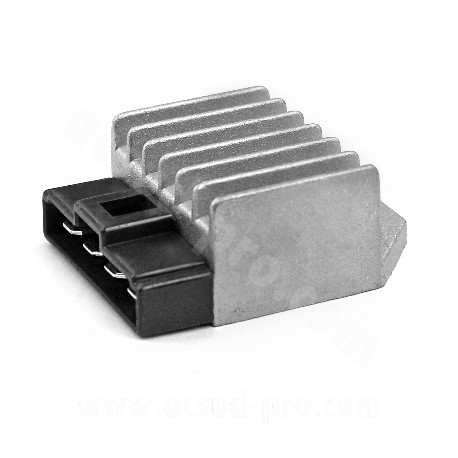 REGULATEUR DE TENSION