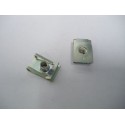 AGRAFE CARROSSERIE VIS D6